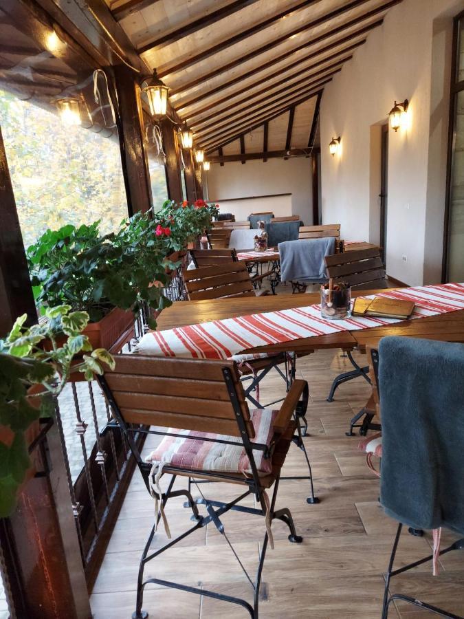 阿拉德 伦卡旅馆酒店 外观 照片