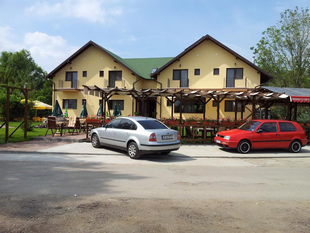 阿拉德 伦卡旅馆酒店 外观 照片